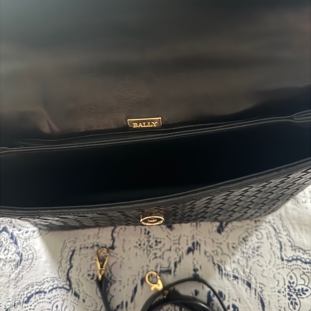 Bally Black Woven two way leather Shoulder Bag - Picture 5 of 10